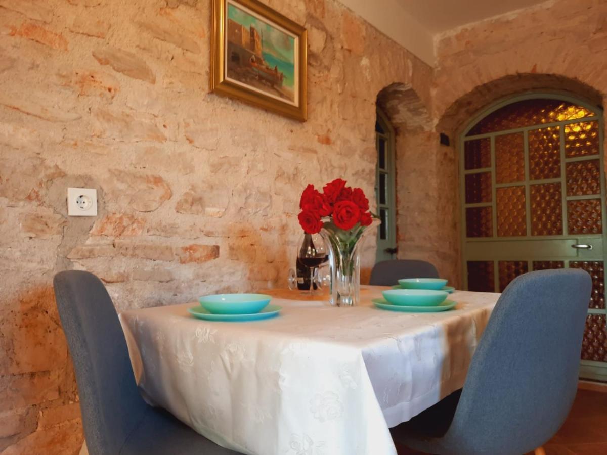 Sanja Apartments Sveti Servul Novigrad Istria Eksteriør billede